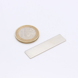 Aimant néodyme N35 - 40x10x1mm