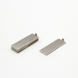 Aimant Néodyme Autocollant N35 30x10x1mm