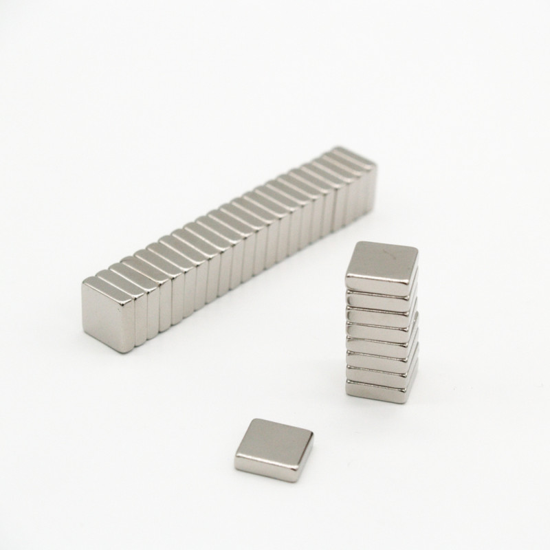 Aimant Néodyme Carré N35 10x10x3mm