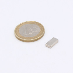 Aimant Néodyme N35 - 10x5x2mm