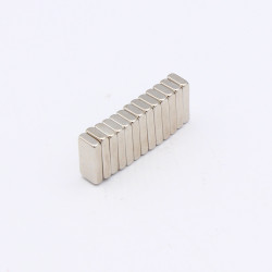 Aimant Néodyme Rectangle N35 10x5x2mm